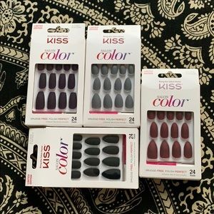 Kiss Limited Edition press on/ glue on nails NWB